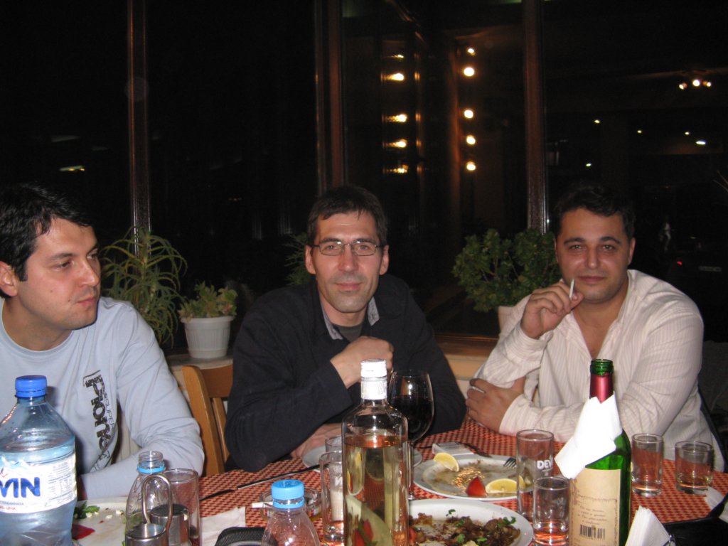 picture016.jpg